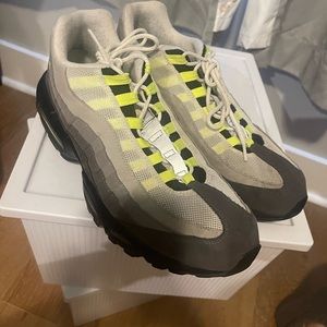 Nike Air Max 95 OG Neon sneakers
